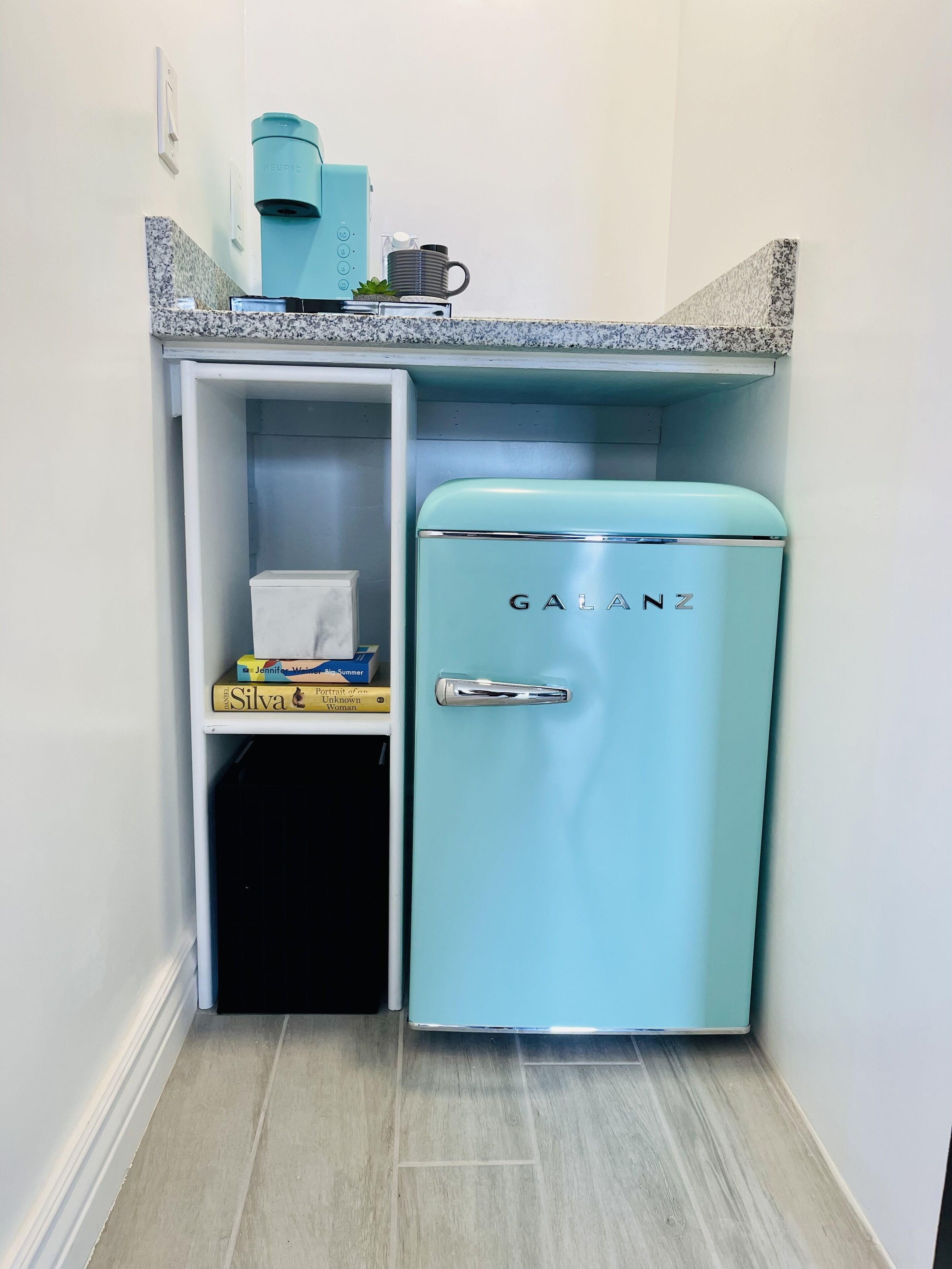 1 bedroom, egyptian cotton sheets, premium bedding, down duvets