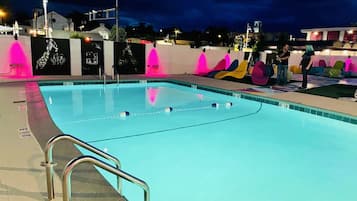 Outdoor pool, open 10:00 AM to 10:00 PM, pool umbrellas, sun loungers