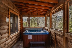 Tina de hidromasaje interior