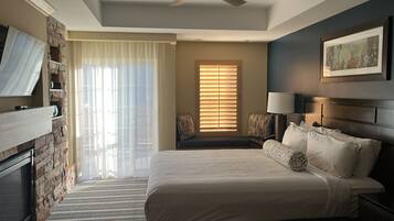 3 bedrooms, in-room safe, desk, iron/ironing board