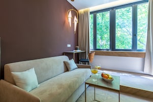 Superior-Doppelzimmer | Hochwertige Bettwaren, Pillowtop-Betten, individuell eingerichtet