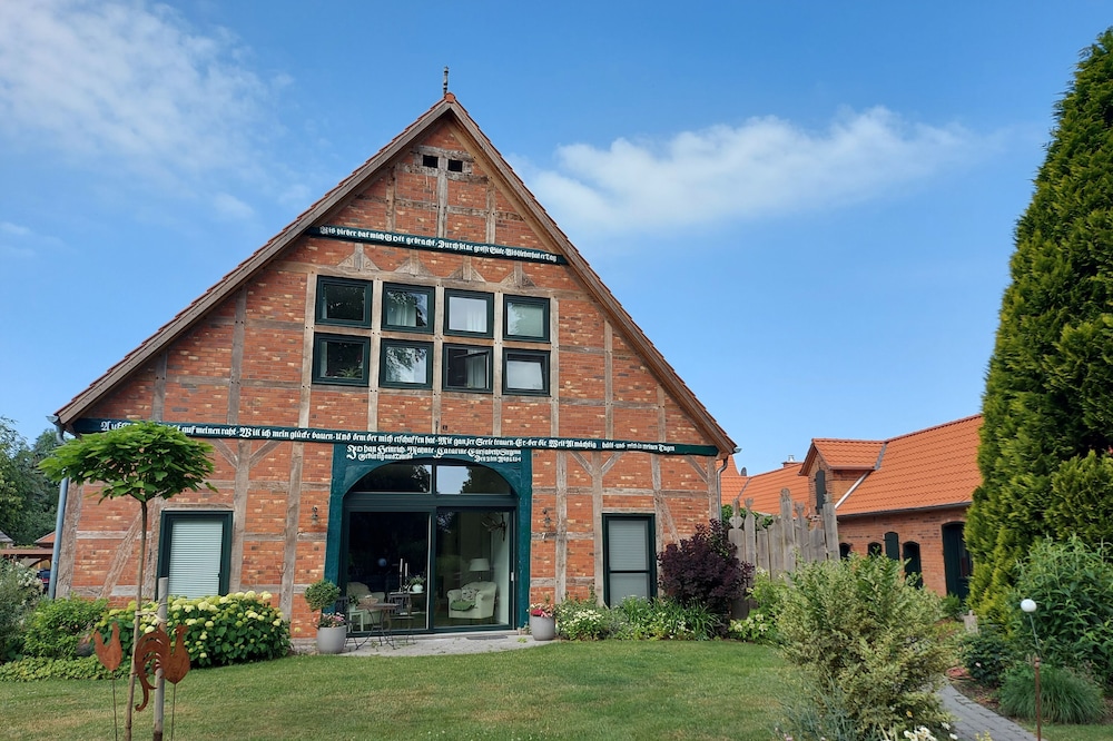 The village island - Apartment Dönz