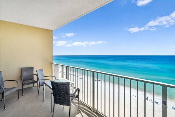 Condo (Grandview East 903 (3/2)) | Exterior