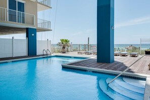 Apartment (Grandview East 903 (3/2)) | Pool