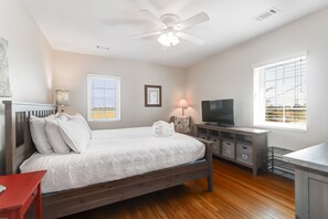 5 dormitorios, tabla de planchar con plancha, wifi gratis y ropa de cama