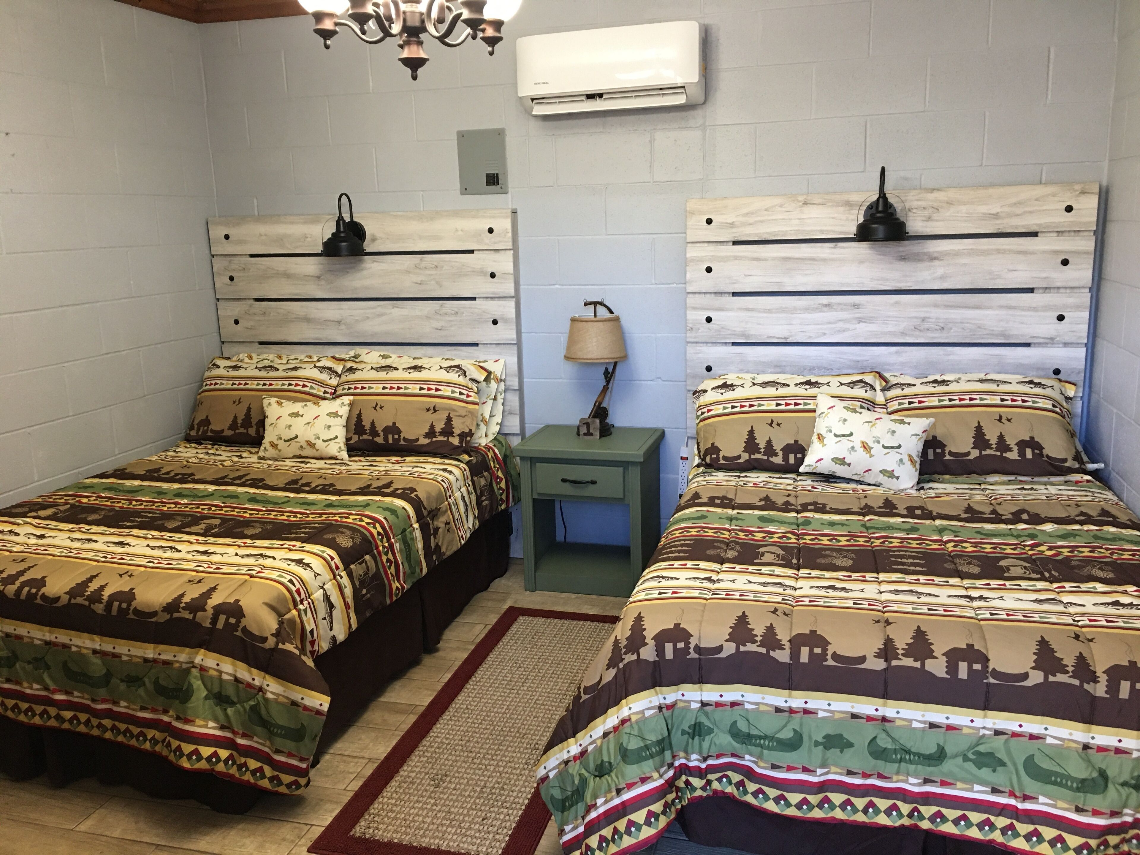 5 bedrooms, free WiFi, bed sheets