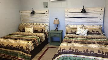 5 bedrooms, free WiFi, bed sheets