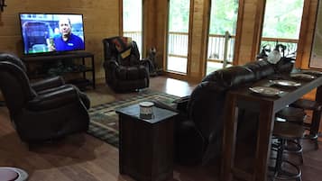 智能电视、壁炉