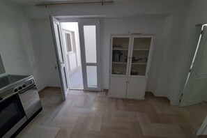 Kühlschrank, Ofen, Herdplatte