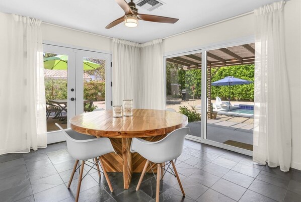 House (Nicola) | Dining