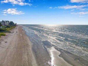 Una playa cerca