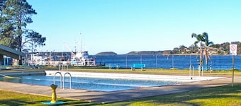 Fishermans Friend Budget Accomodation