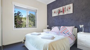 3 chambres, draps fournis