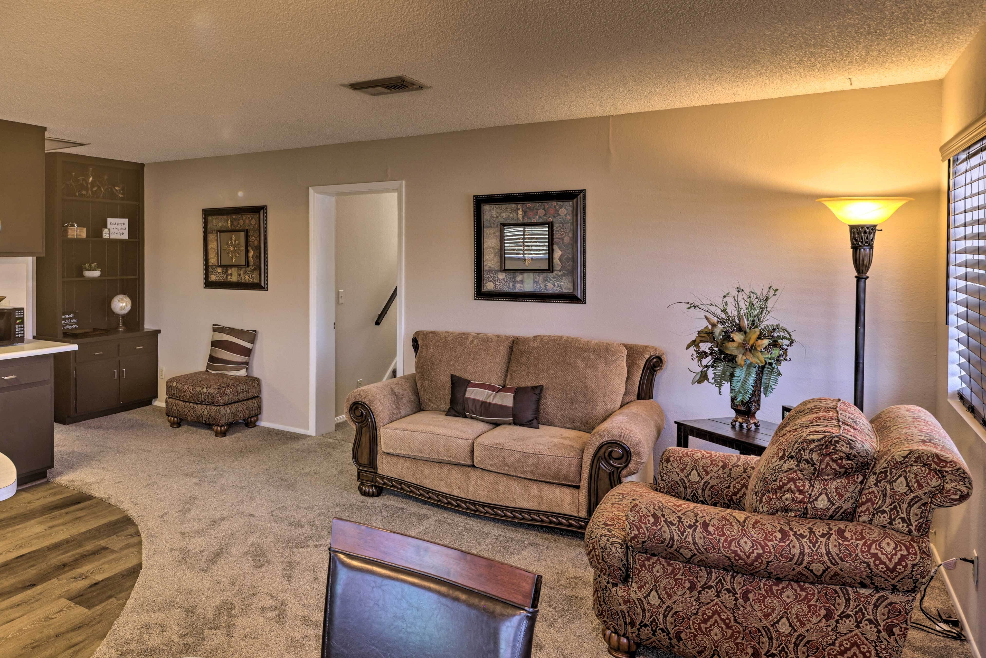 Cozy Couple’s Casita: 2 Miles to Colorado River!