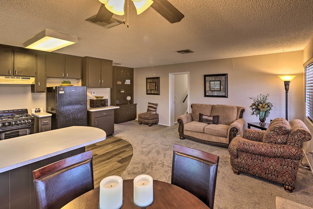 Cozy Couple’s Casita: 2 Miles to Colorado River!