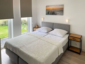 2 chambres, lit parapluie, Wi-Fi gratuit, draps fournis