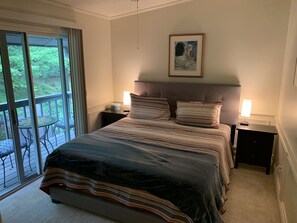 5 habitaciones, cuna de viaje, wifi gratis y ropa de cama