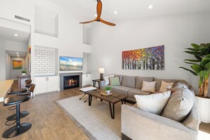 Téléviseur connecté, foyer