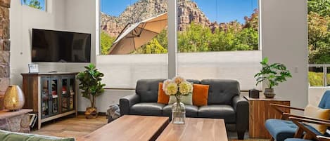 TV, fireplace, offices