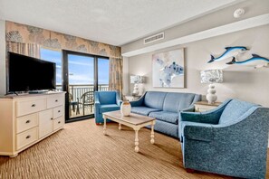 Smart TV - Oceanfront 3BR/2BA,walking distance to everything. (Myrtle Beach)