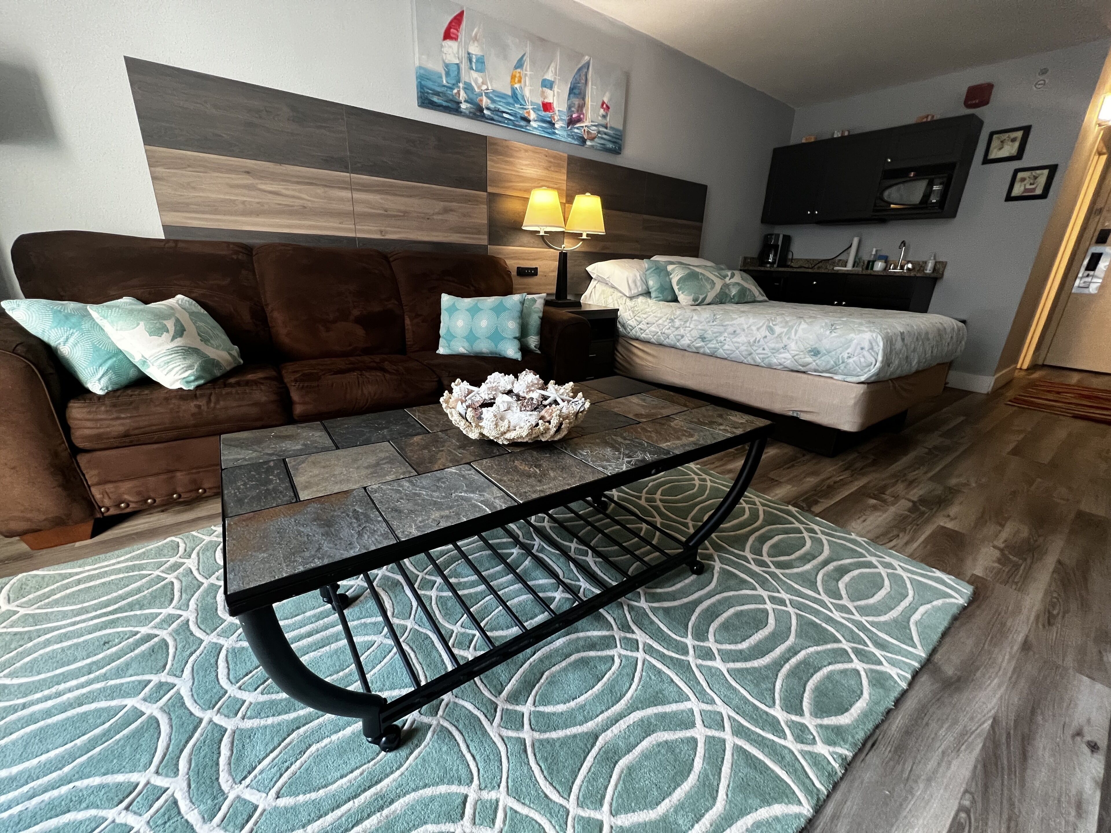 Lovely condo in the Ocean front Landmark resort 