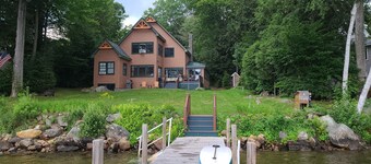 Gorgeous Waterfront with Dock & Mountain Views on Winnisquam - Sleeps 10