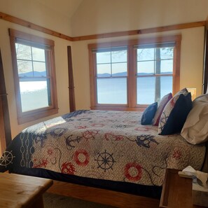 4 عدّة غرف نوم ومكتب ومكواة/لوح كي وواي فاي مجانًا