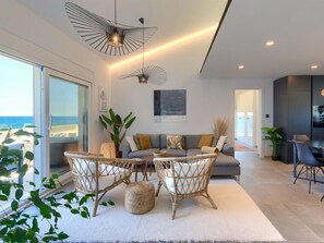 TV - Penthouse Mira by Interhome (Umag)