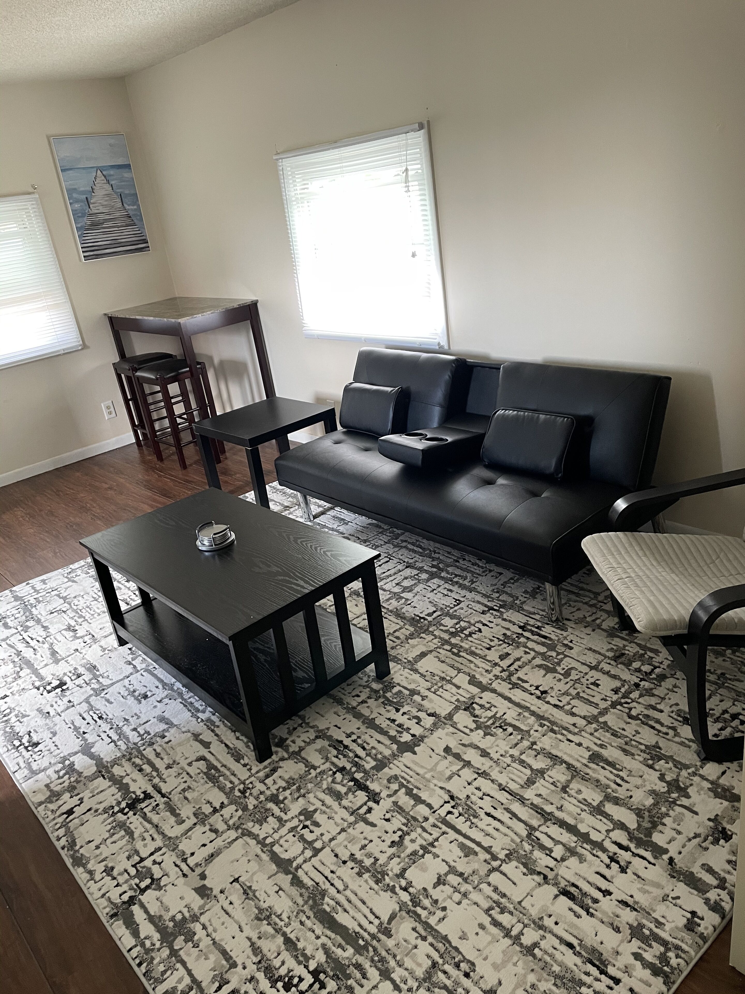 Lake Front 1 bedroom upstairs apartment above 2 bedroom cottage.