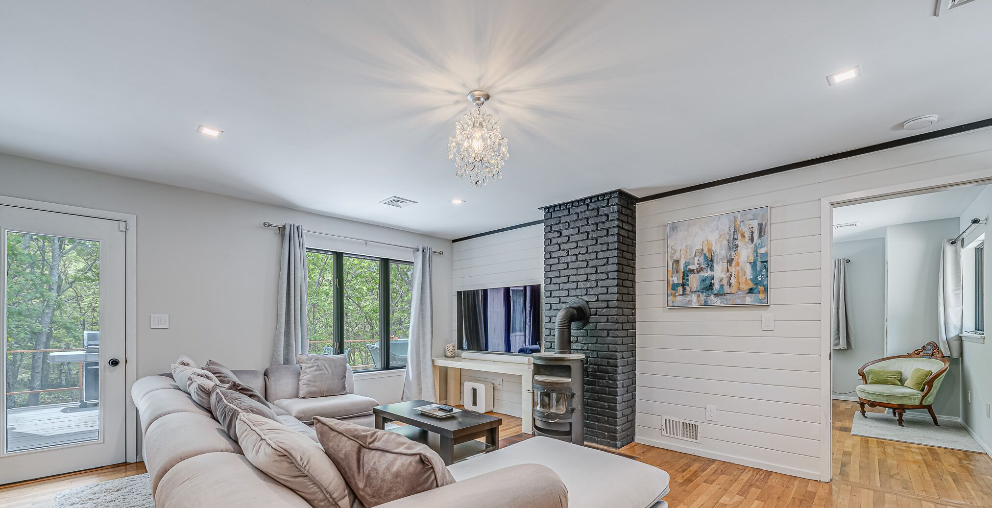 Full 4 bedroom house surrounded by a four acre preserve