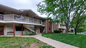 Apartamento (Ozark Breeze - Large living areas - C) | Exterior