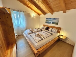 2 soveværelser, internetforbindelse, sengetøj