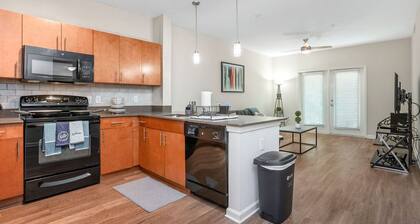 Midtown Contemporary Getaway with Spacious Balcony