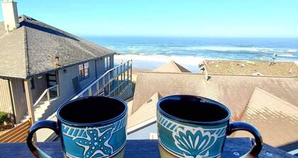 Large family-friendly home; Walk to Bella Beach; Ocean View; Hot Tub