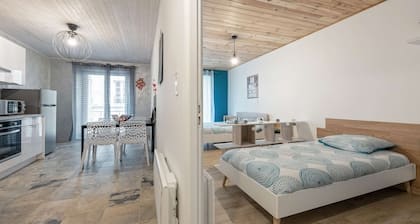 ★ Deco ★ City centre ★ Easy Parking ★ WIFI ★