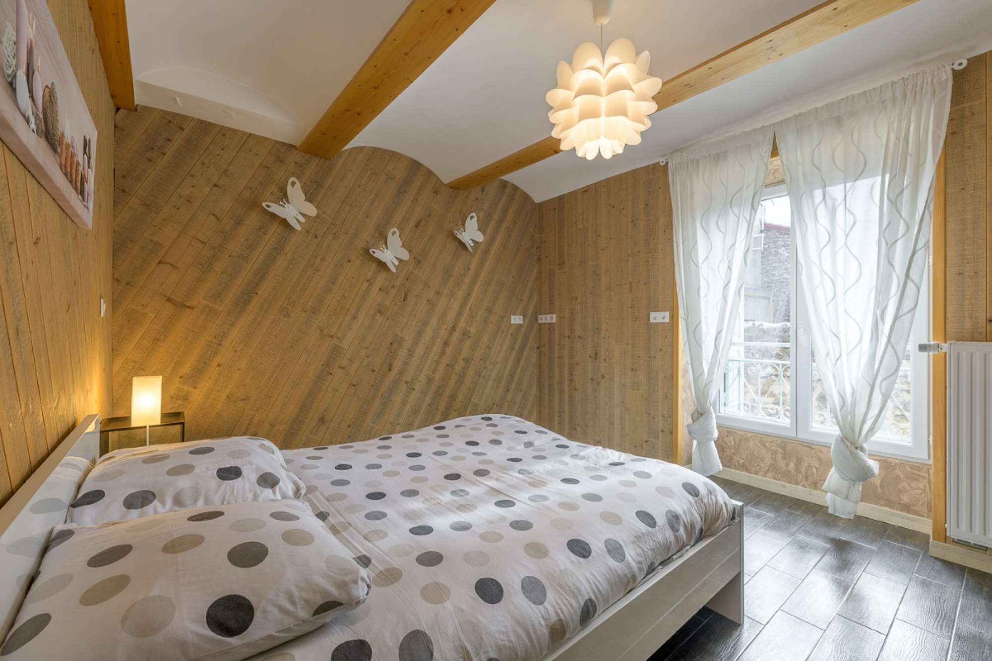 3 bedrooms, WiFi, bed sheets