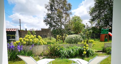 Charmante Longère Rénovée à Vairé, à Proximité des Commerces et 10 mn des Plages