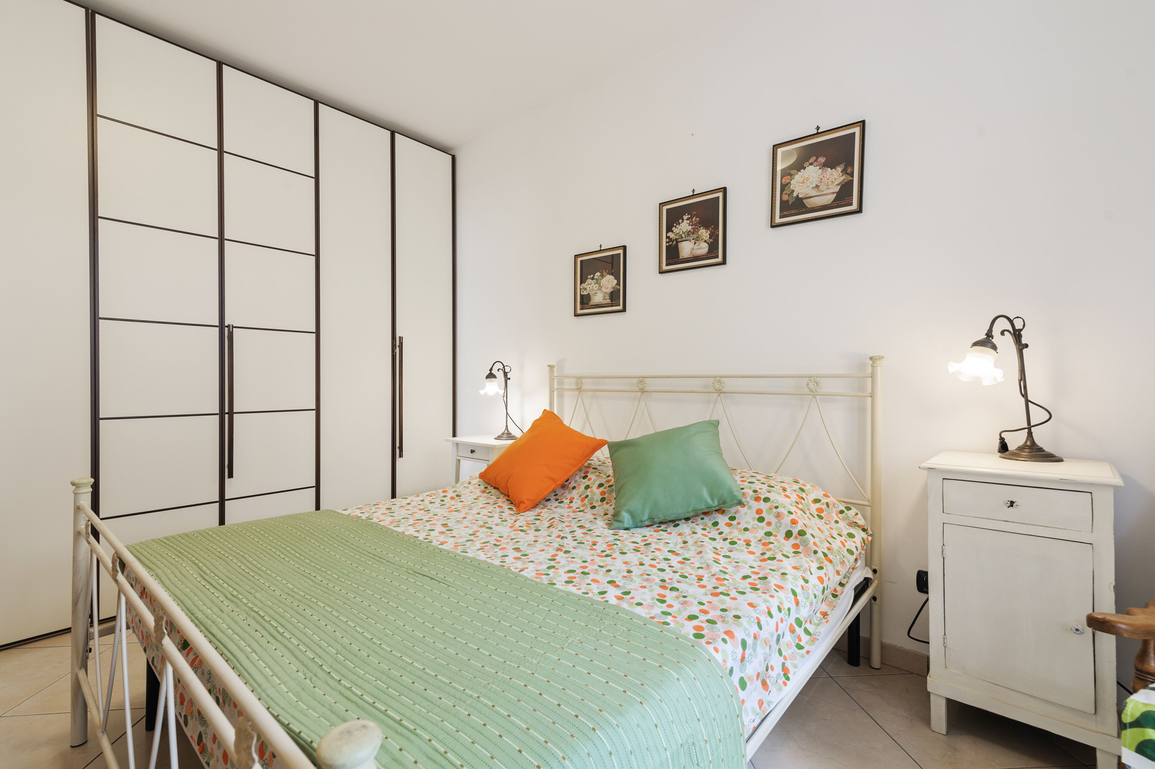 Apartment, 1 Bedroom | 1 bedroom, iron/ironing board, free WiFi
