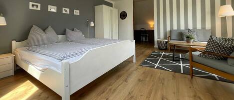 1 bedroom, travel cot, WiFi, bed sheets