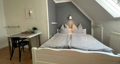 Double room (small, external bathroom) - Near Zingst: Schmidt's Gasthof