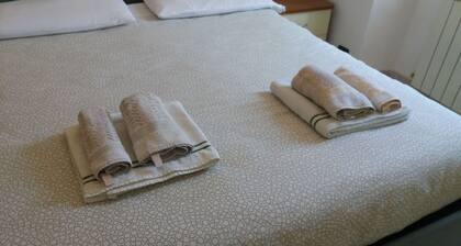 Giallo Sole ( Roma & Raimbow MagicLand )