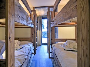 3 bedrooms, free WiFi, bed sheets - Luxury Apartment with Spa Access Near Slopes - The Allues (Méribel)