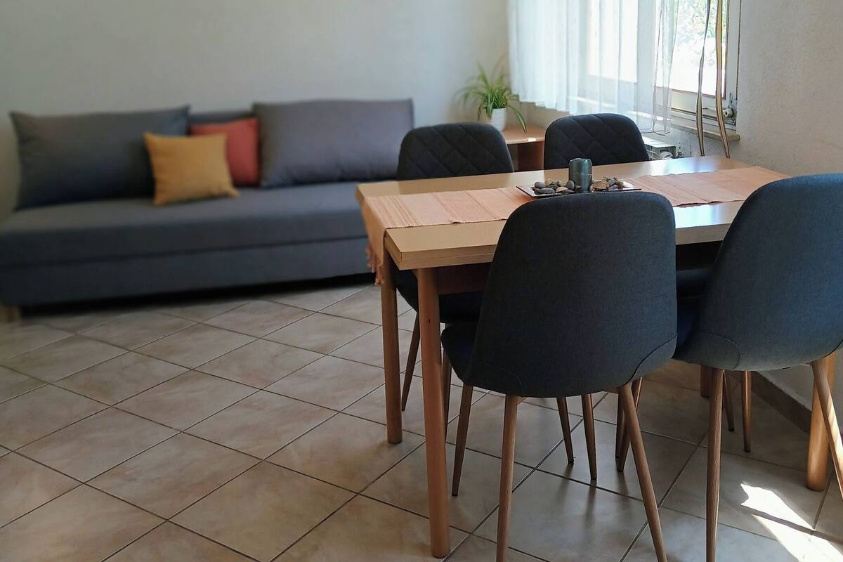 อพาร์ทเมนท์ (A1) | ห้องนั่งเล่น