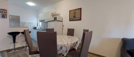 Apartment (A1) | Living room