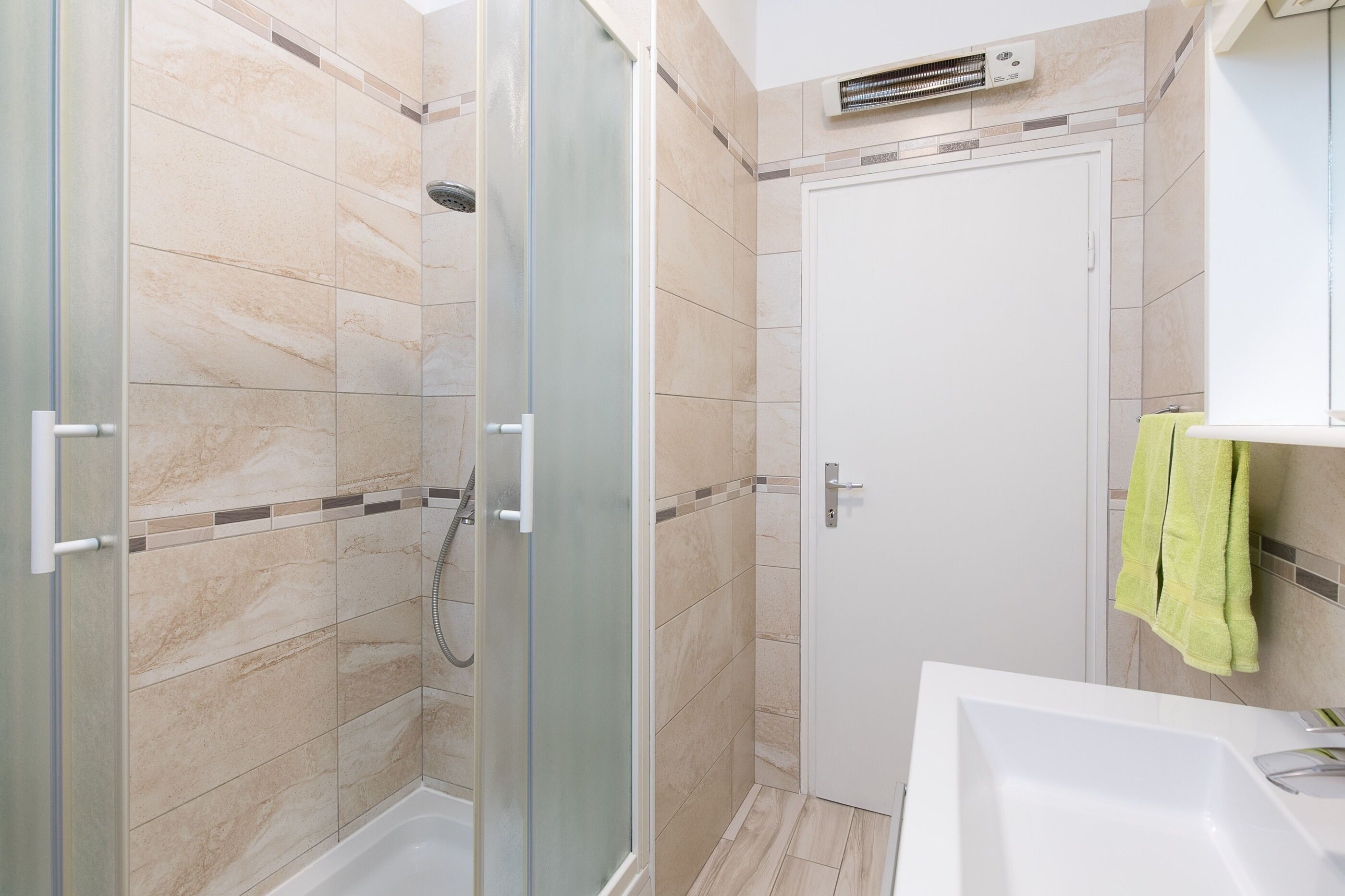 Bathroom | Shower