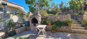 BBQ/picnic Area - Rooms Ante (Jelsa)