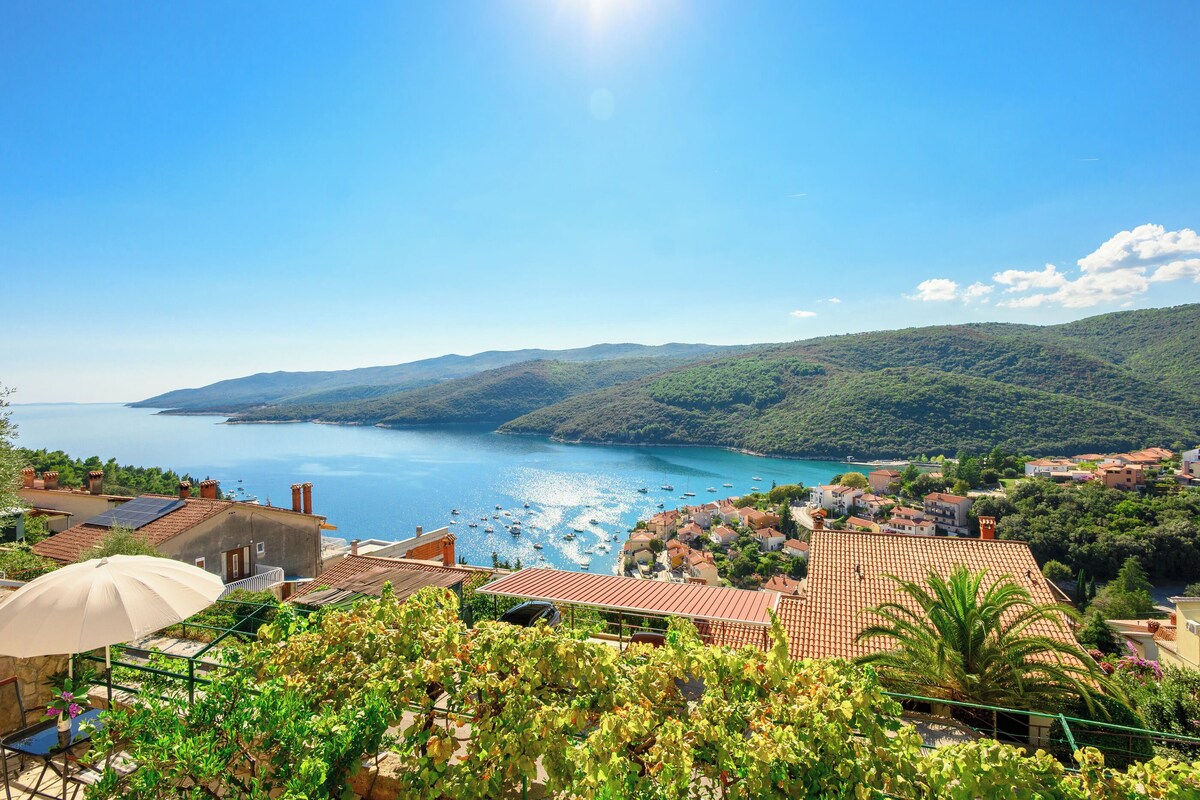 Vista al agua
