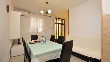 Apartment (A1) | Private kitchen | Fridge, microwave, stovetop, espresso maker