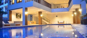 Radiance Hill View 10BR Villa with a Private heated swimming Pool