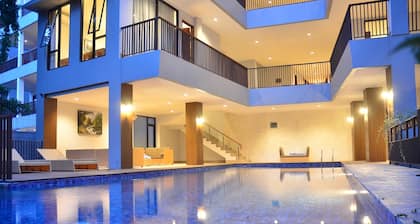 Radiance Hill View 10BR Villa with a Private heated swimming Pool